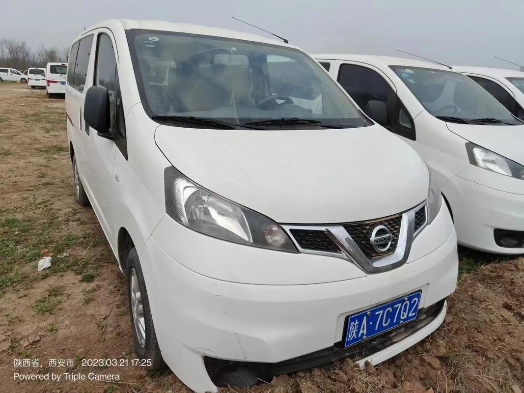 7座日产nv200#二手车 #抖音二手车 #商务车 #二手 - 抖音