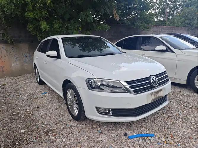 2014款大众朗行二手车,活力四射,直降价1.79万